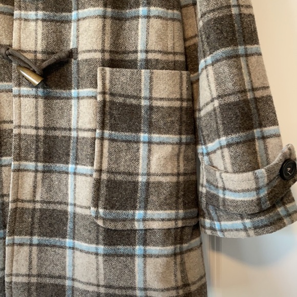 Gap plaid coat - Picture 4 of 6